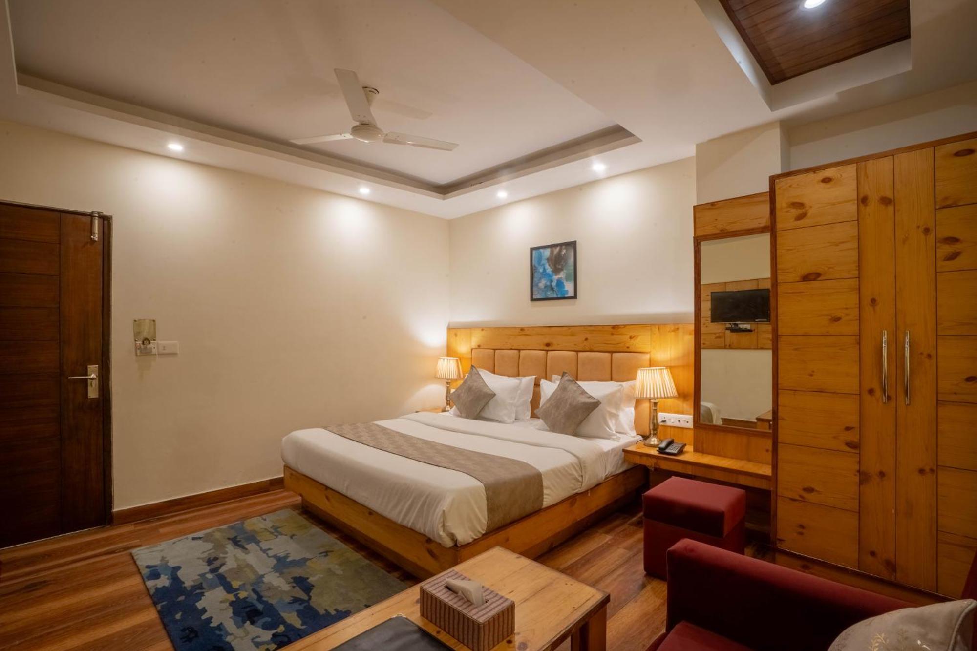 Perfectstayz Vista 5 Min Walk To Mall Road Mussoorie Luaran gambar