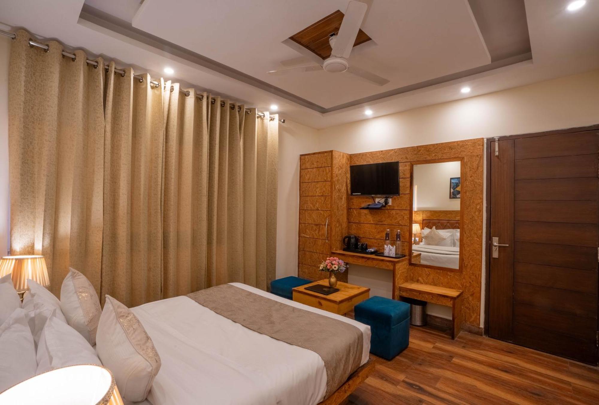 Perfectstayz Vista 5 Min Walk To Mall Road Mussoorie Luaran gambar